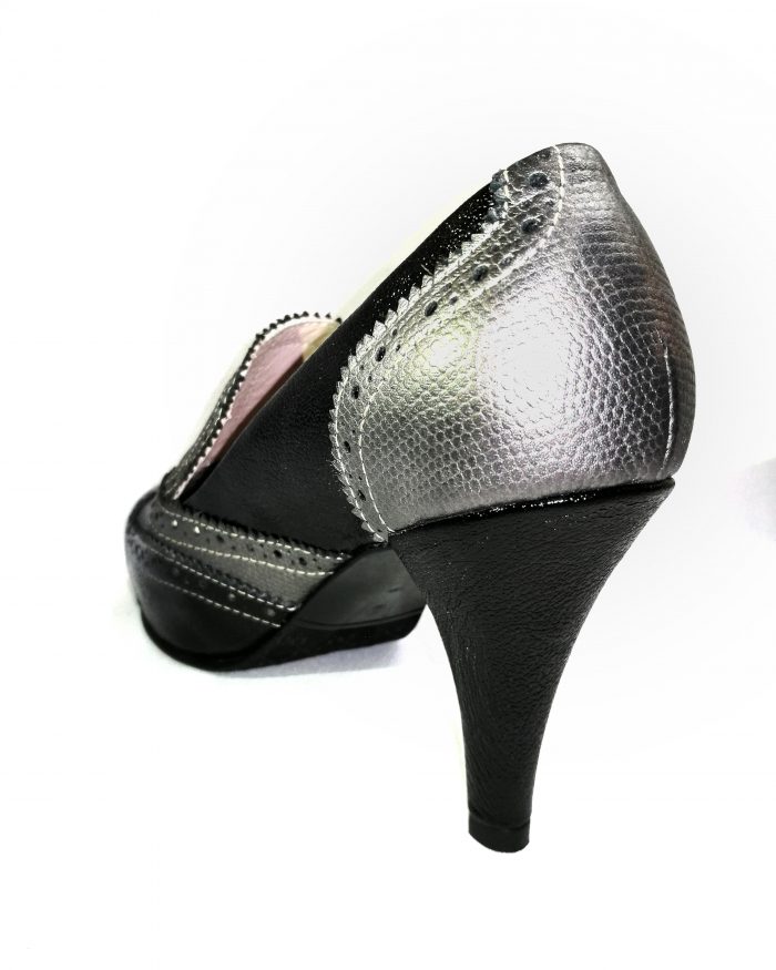 MIA TACÓN EN PUNTILLA NEGRO CON PLATEADO - Image 2